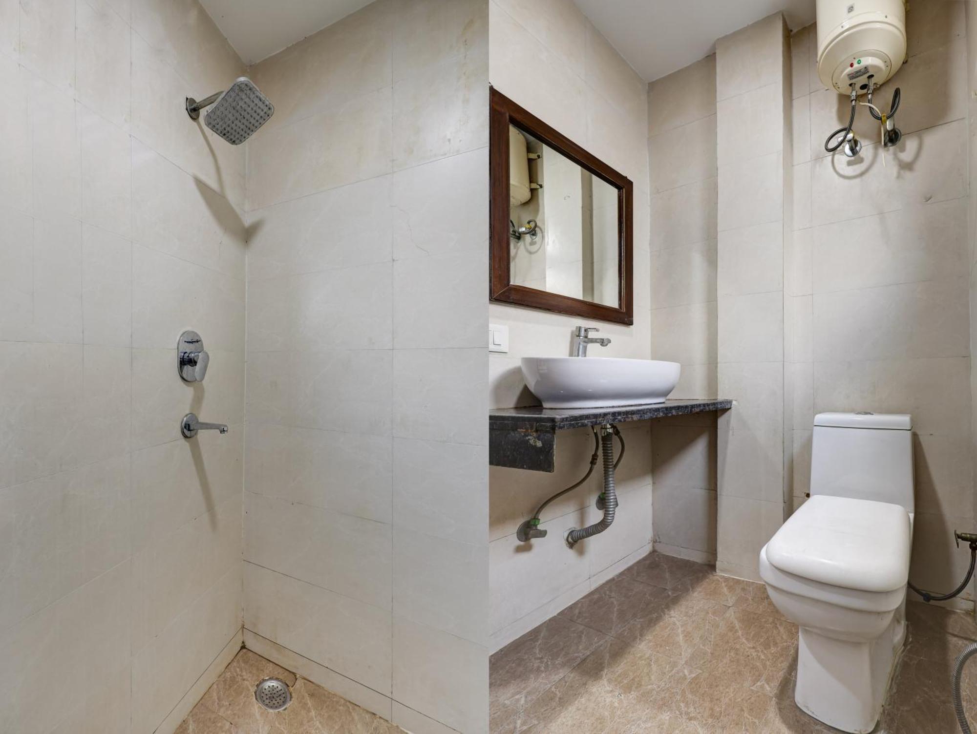 Hotel Aron By The Premium Villa 뉴델리 외부 사진